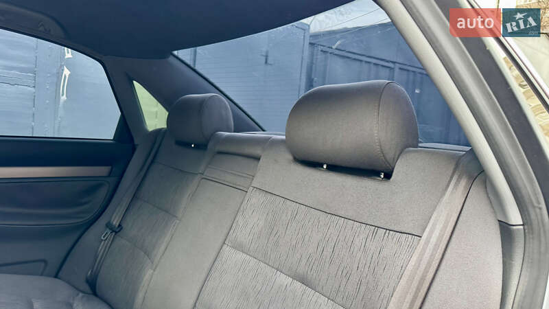 Седан Audi A4 2000 в Виннице