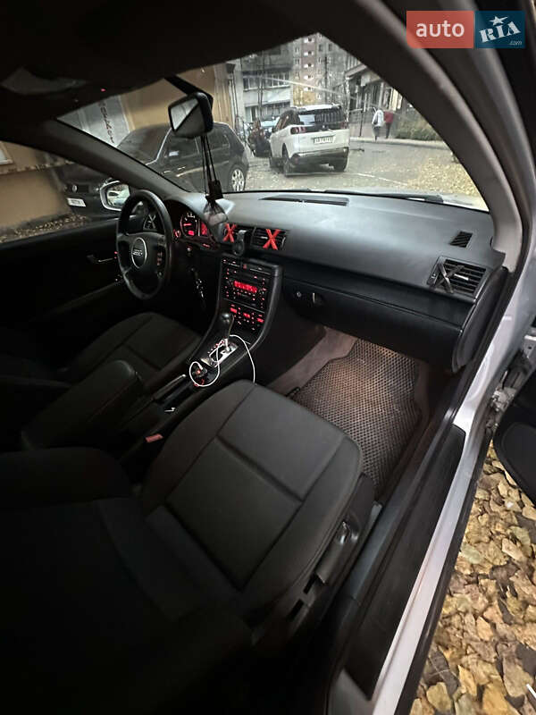 Седан Audi A4 2001 в Виннице