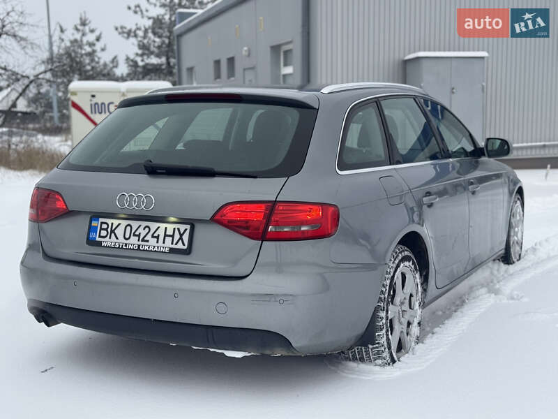 Універсал Audi A4 2010 в Сарнах