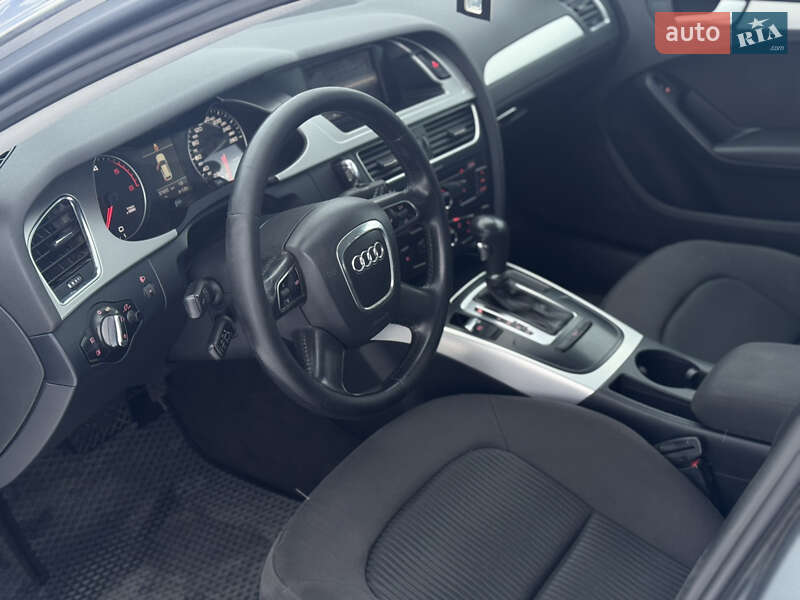 Універсал Audi A4 2010 в Сарнах