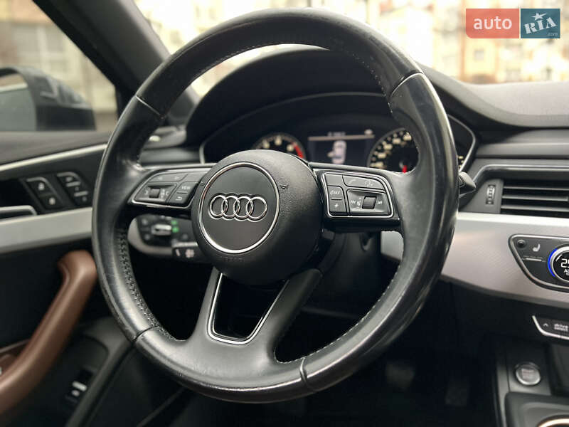 Седан Audi A4 2018 в Ивано-Франковске