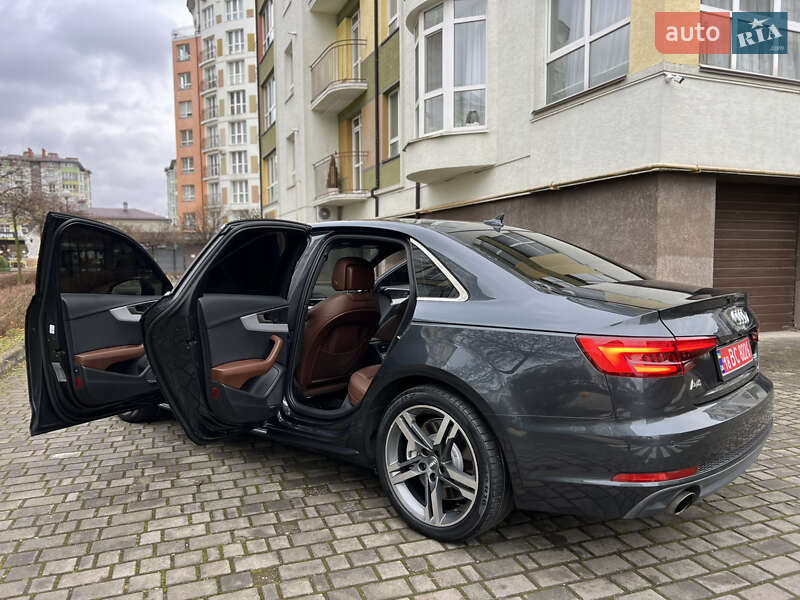 Седан Audi A4 2018 в Ивано-Франковске