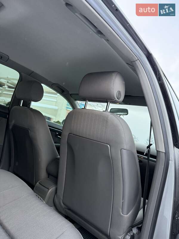 Седан Audi A4 2004 в Ивано-Франковске