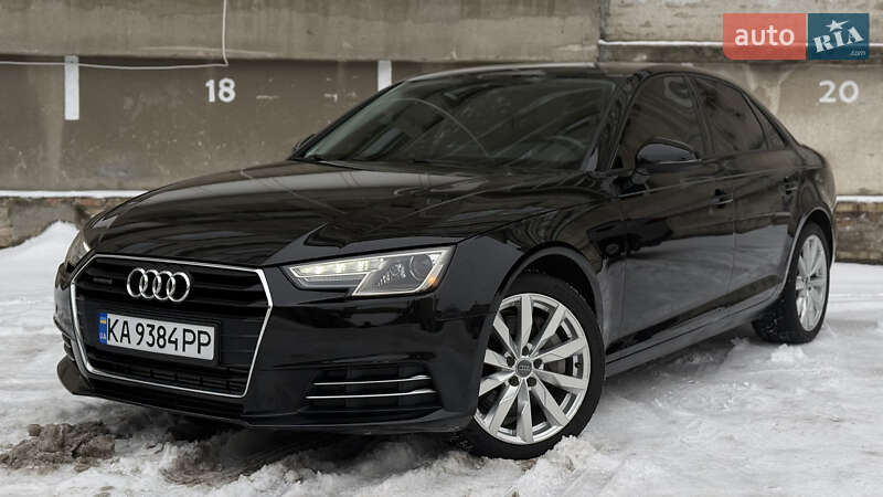 Седан Audi A4 2015 в Киеве