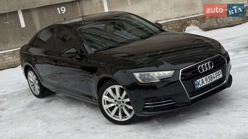 Седан Audi A4 2015 в Киеве
