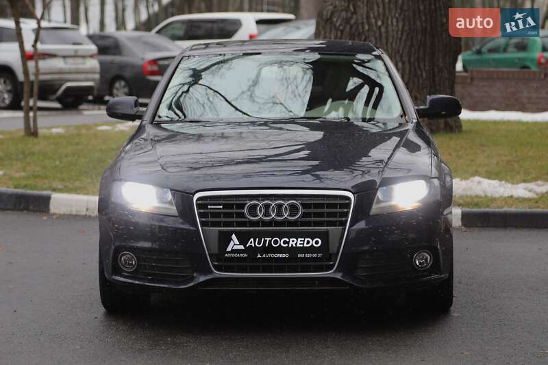Седан Audi A4 2011 в Харькове