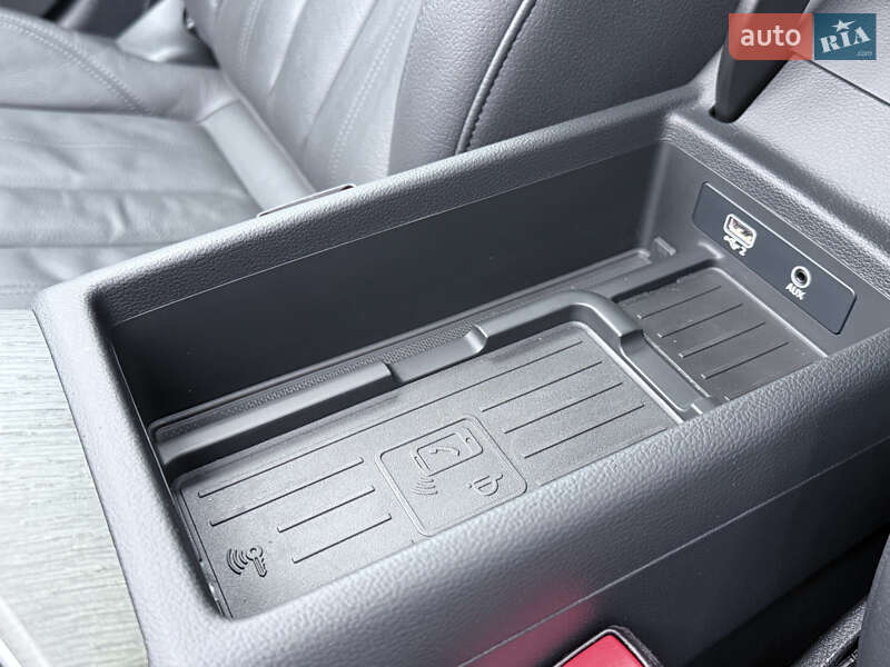 Седан Audi A4 2019 в Киеве фото 38 Седан Audi A4 2019 в Киеве