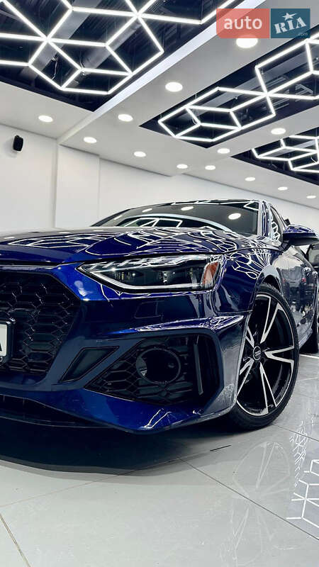 Седан Audi A4 2019 в Днепре