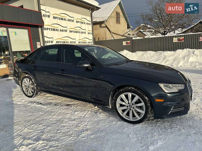 Седан Audi A4 2018 в Львове