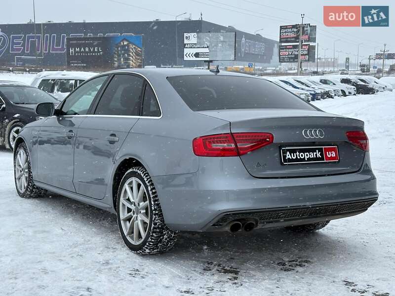Седан Audi A4 2015 в Львове