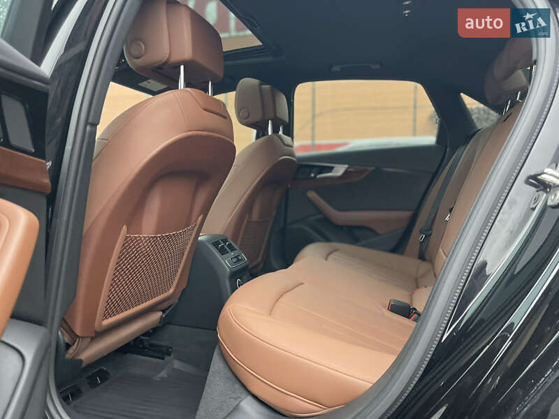 Седан Audi A4 2020 в Киеве