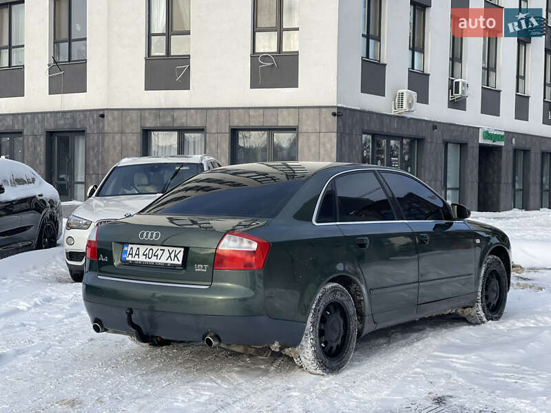 Седан Audi A4 2001 в Киеве