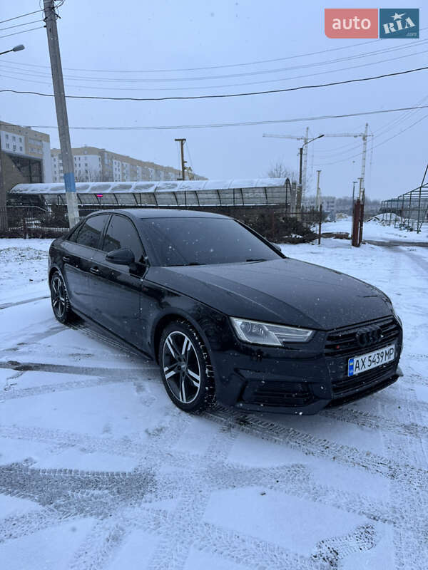 Седан Audi A4 2016 в Харькове