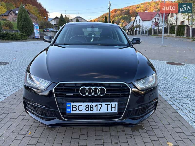 Седан Audi A4 2015 в Винниках
