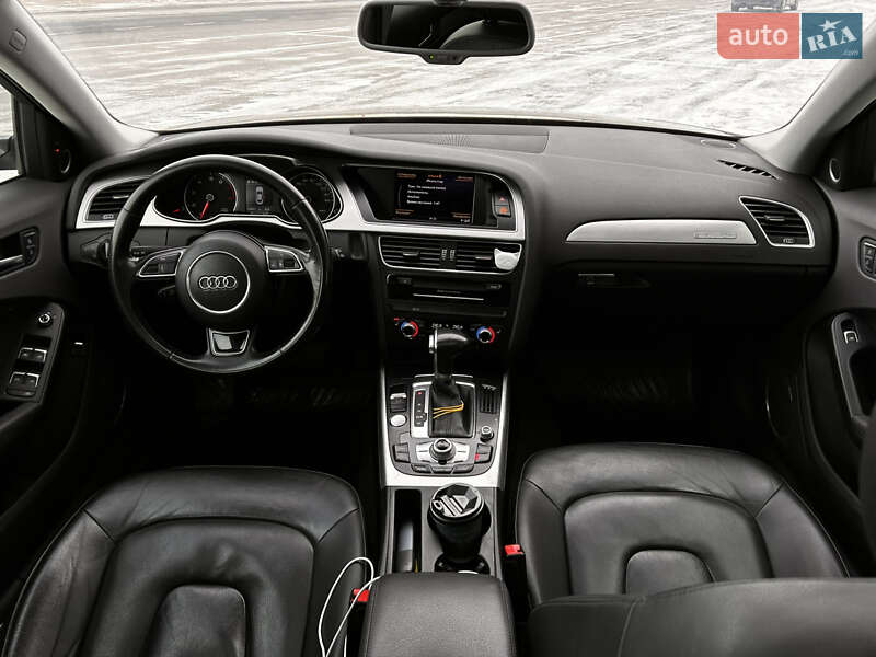 Седан Audi A4 2015 в Полтаве