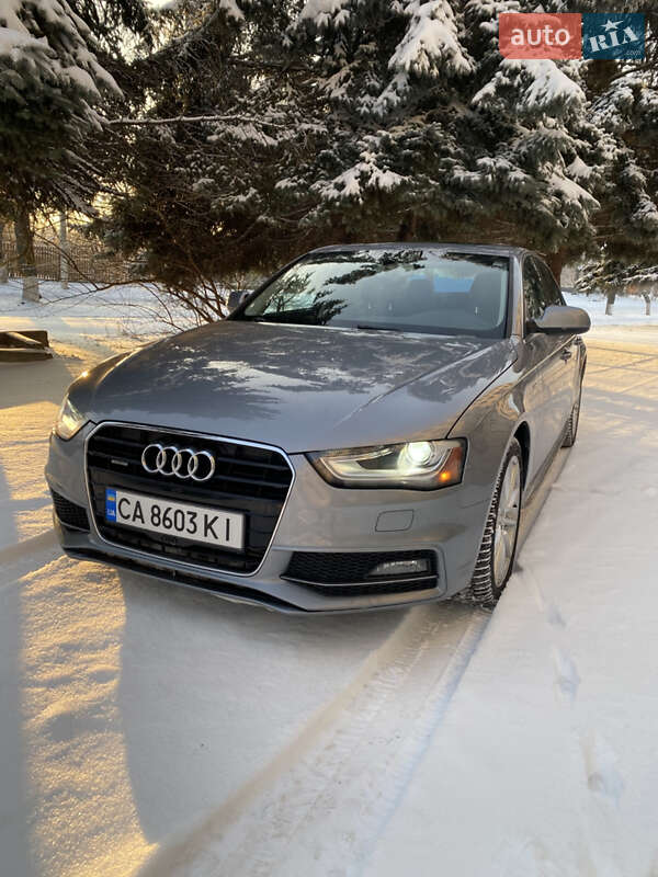 Седан Audi A4 2015 в Полтаве