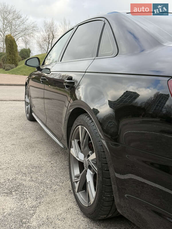 Седан Audi A4 2018 в Днепре