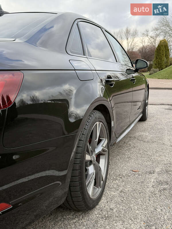 Седан Audi A4 2018 в Днепре
