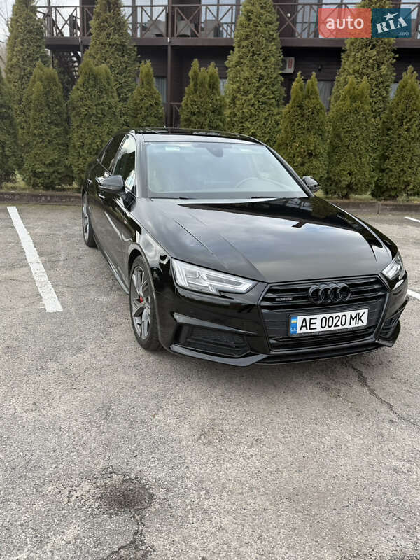 Седан Audi A4 2018 в Днепре