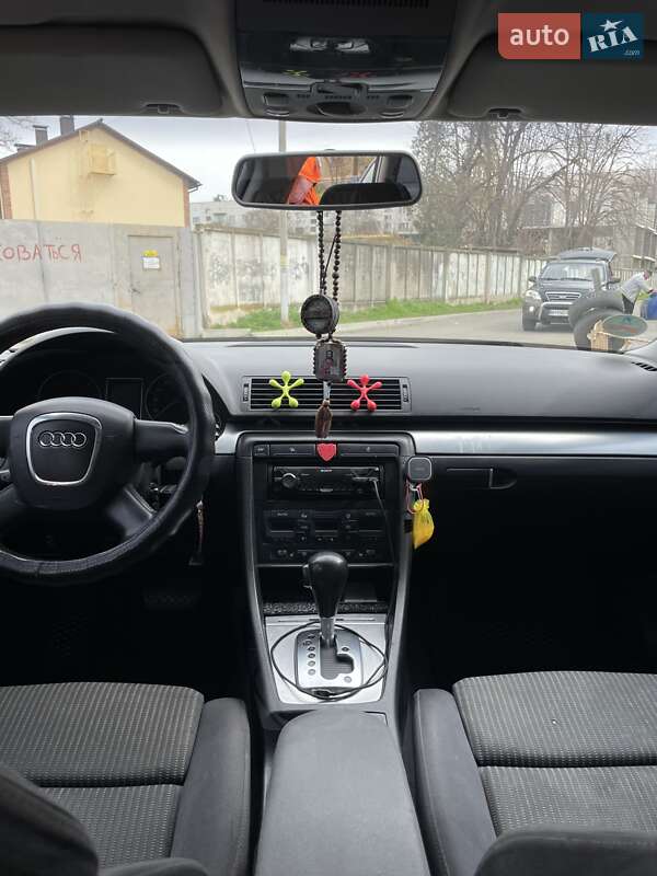 Универсал Audi A4 2005 в Черноморске