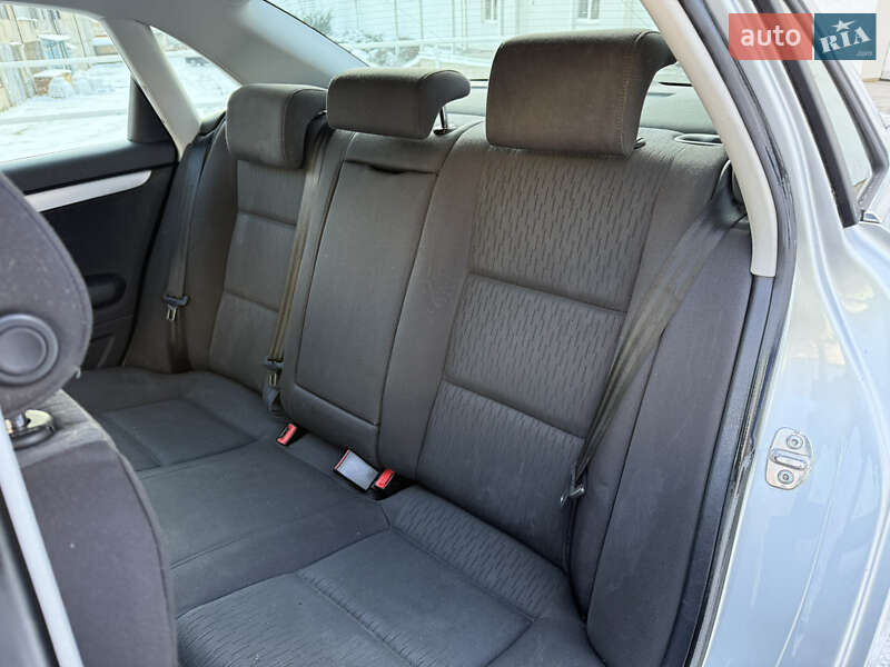Седан Audi A4 2007 в Виннице