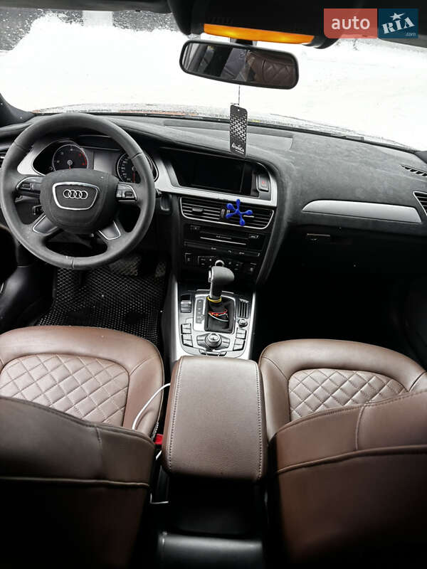Универсал Audi A4 2012 в Львове