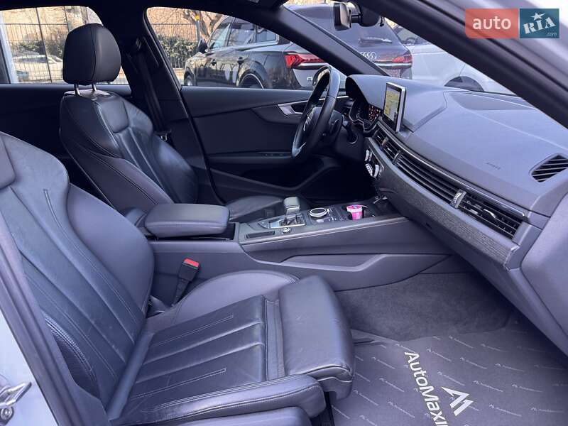 Седан Audi A4 2019 в Одессе
