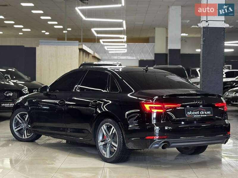 Седан Audi A4 2016 в Миколаєві