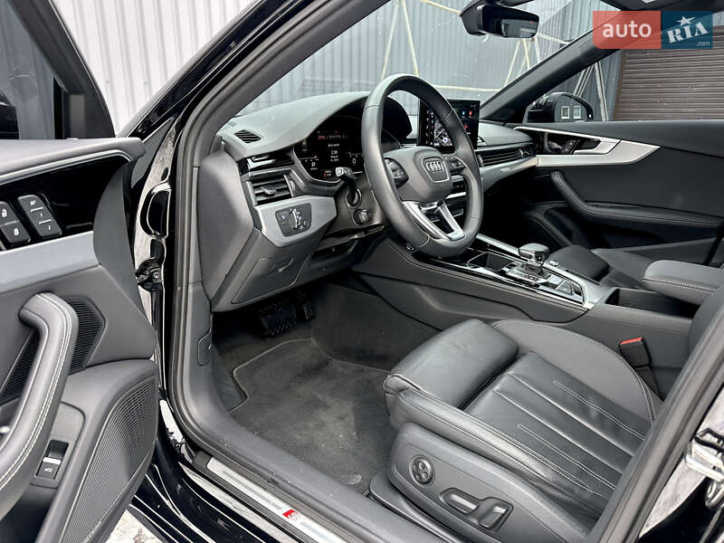 Седан Audi A4 2024 в Харькове