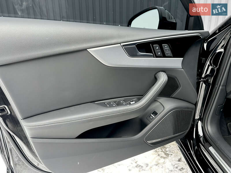 Седан Audi A4 2024 в Харькове