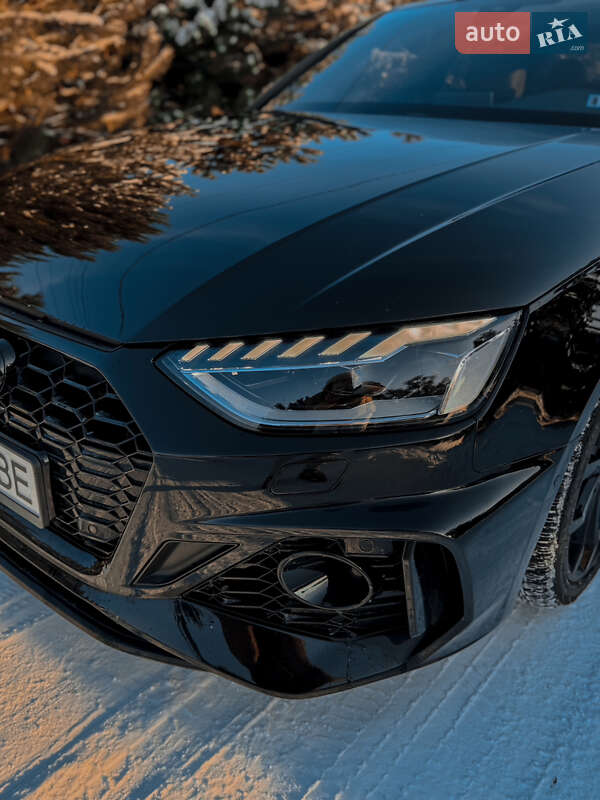 Седан Audi A4 2018 в Днепре