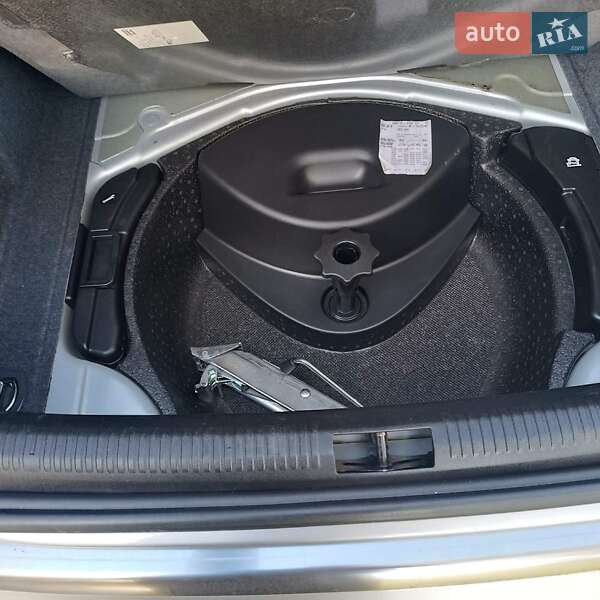 Седан Audi A4 2005 в Харькове