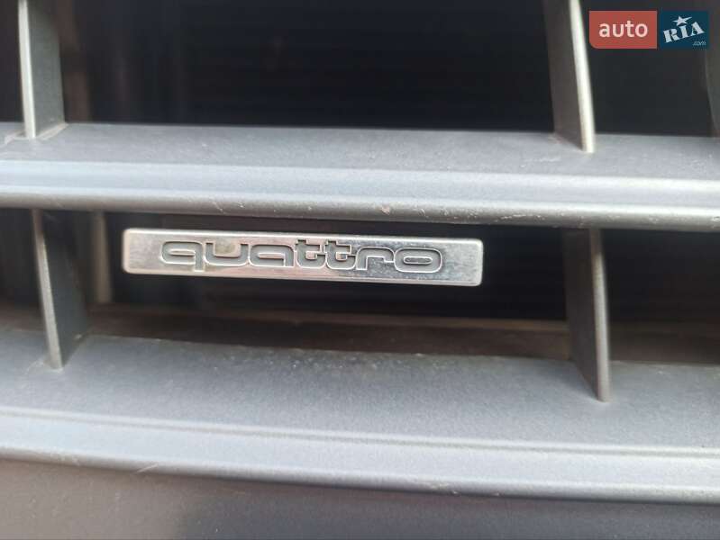 Седан Audi A4 2013 в Кривом Роге