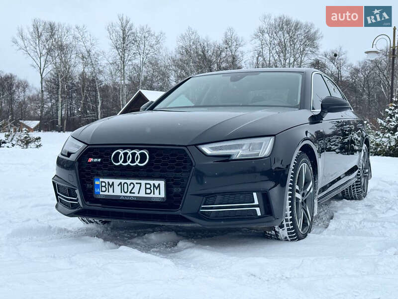 Седан Audi A4 2018 в Киеве