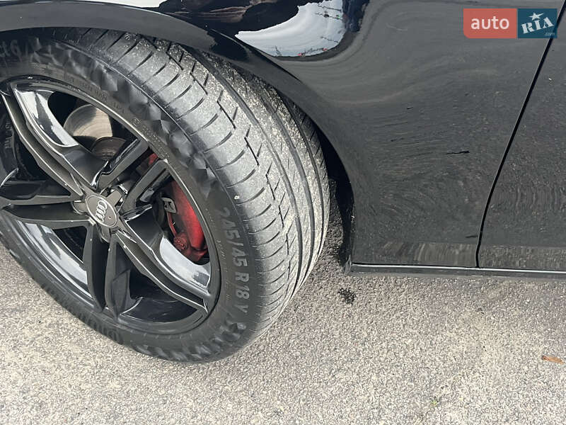 Седан Audi A4 2010 в Каменском