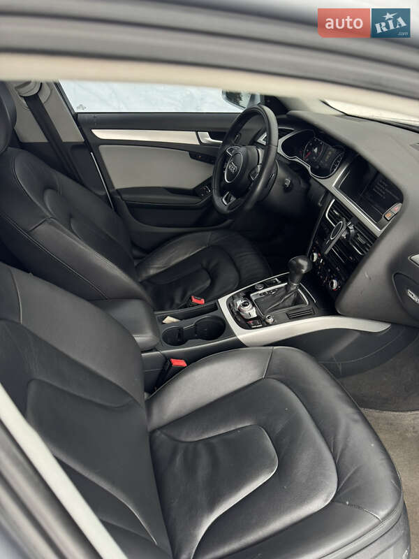 Седан Audi A4 2015 в Харькове