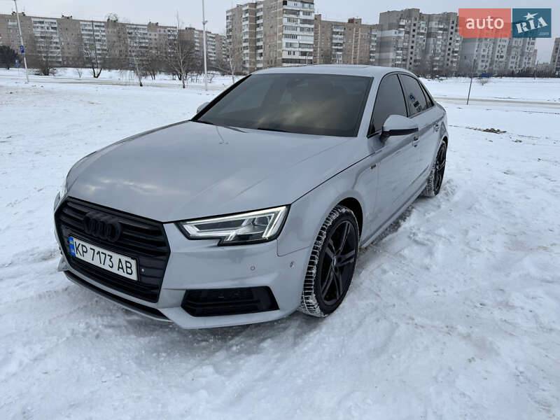 Седан Audi A4 2017 в Запоріжжі