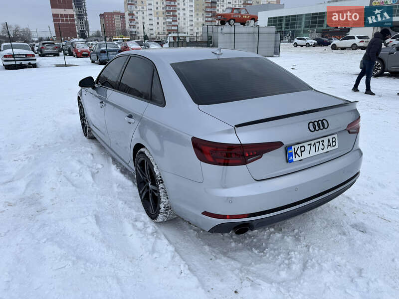 Седан Audi A4 2017 в Запоріжжі