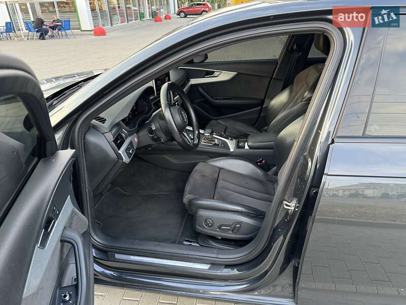 Седан Audi A4 2016 в Житомирі