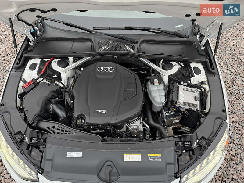 Седан Audi A4 2020 в Києві