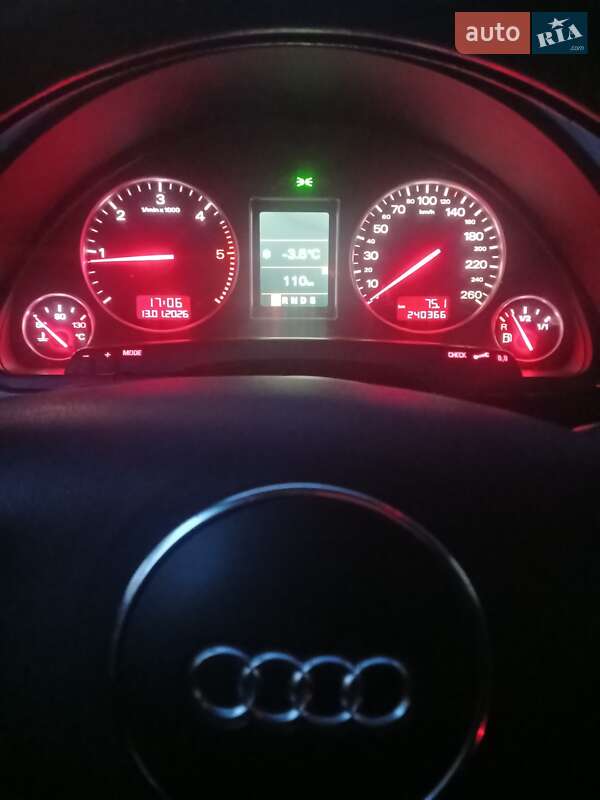 Универсал Audi A4 2004 в Черноморске