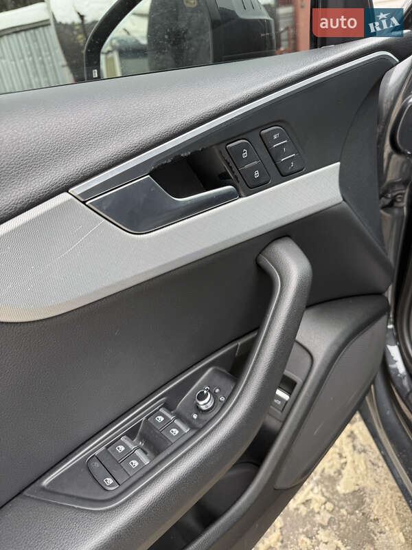 Седан Audi A4 2017 в Києві