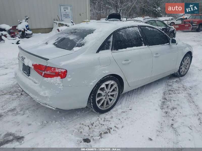 Седан Audi A4 2016 в Луцьку