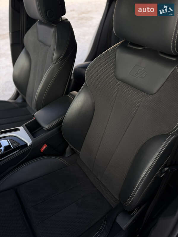 Седан Audi A4 2019 в Киеве