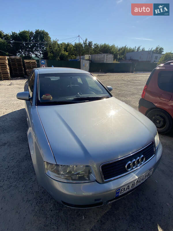 Седан Audi A4 2001 в Львове