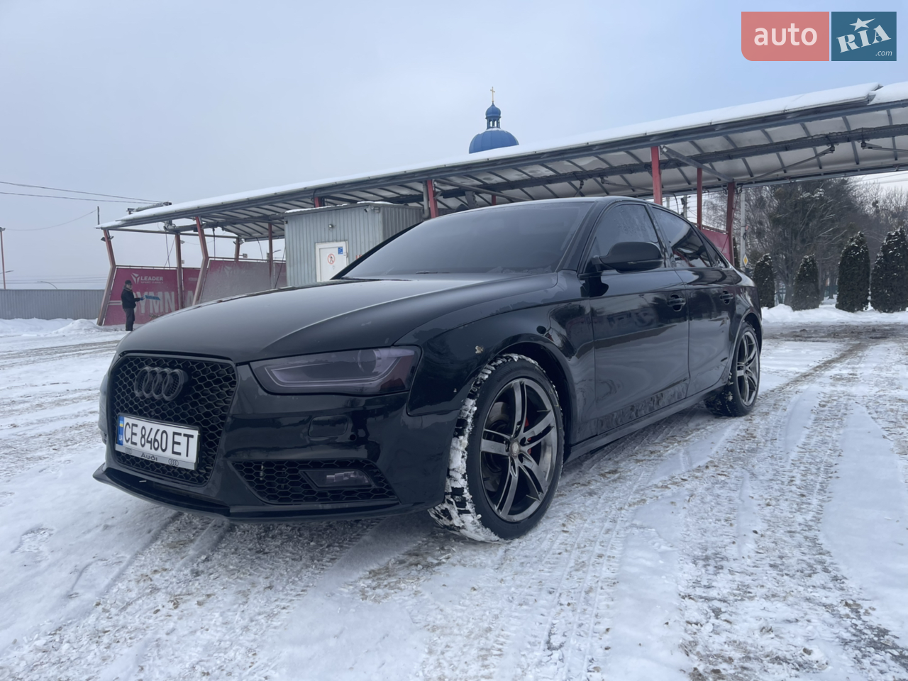 Продам ауді а4 б8 рест 
Авто з хорошим двигуном 
І зробленою коробкою яка ще на гарантії
Ходовка норм
Зроблений 1 стейдж 
З дороботками тюнінг був зроблений в америці 
Є косячки по кузову 
Кому цікаво надам додаткові фото на обмін 11000$
Реально покупцю торг біля авто 