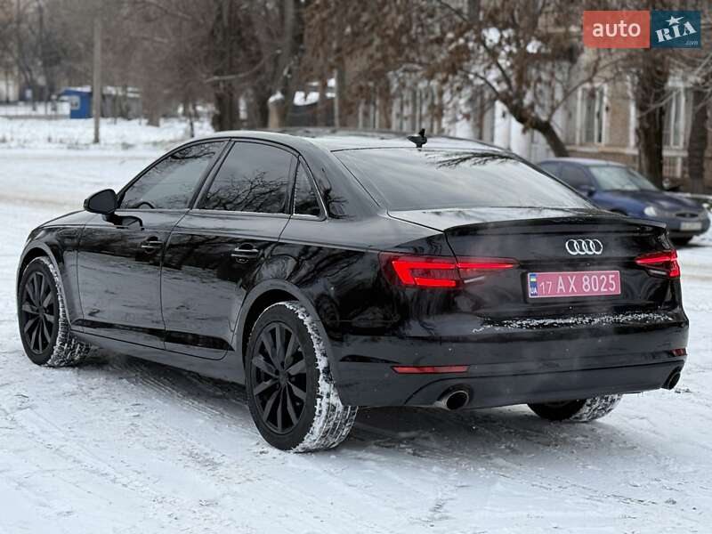 Седан Audi A4 2017 в Кривом Роге