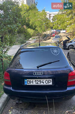 Универсал Audi A4 1996 в Киеве