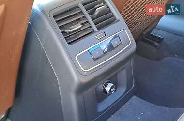 Седан Audi A4 2016 в Одессе