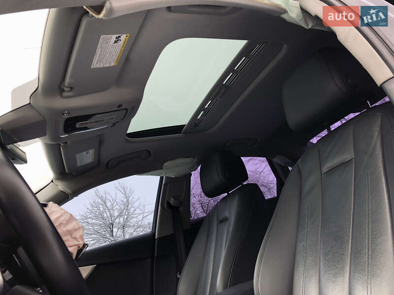 Седан Audi A4 2017 в Ирпене